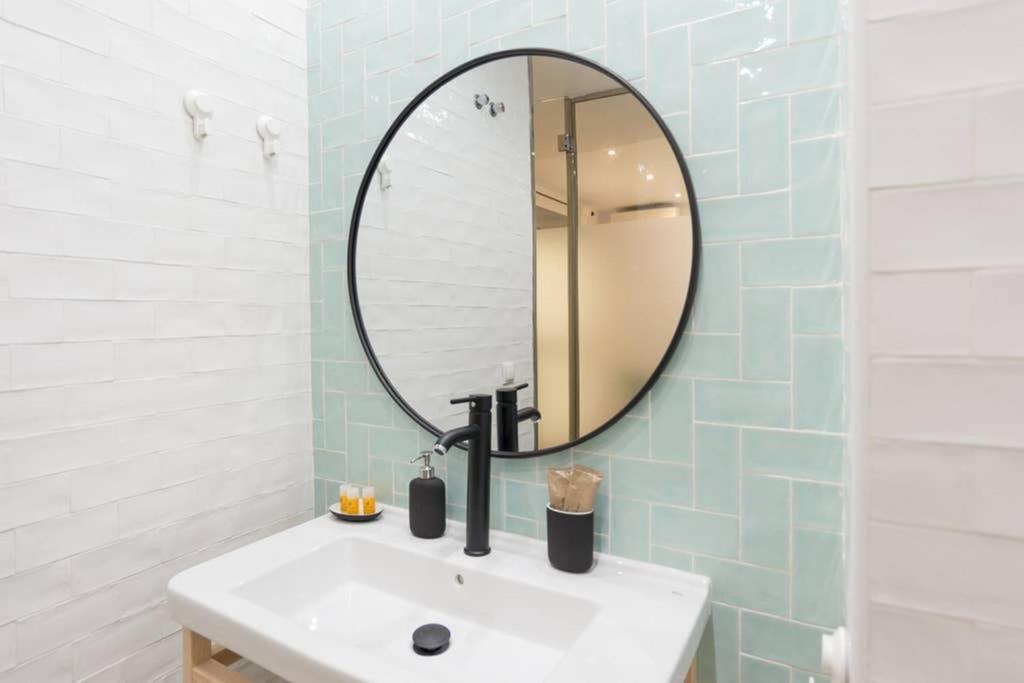 Tgh/ Malaga Center Urban Style Apartment Екстериор снимка